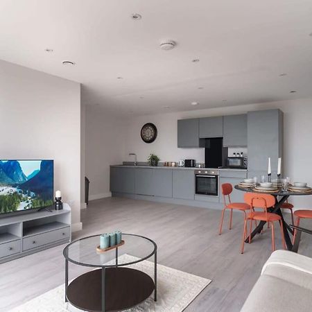 Fantastic 3 Bedroom Manchester Apartment Exteriör bild